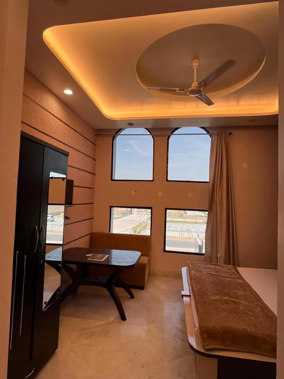 Hotel Ap Suratgarh Exterior foto